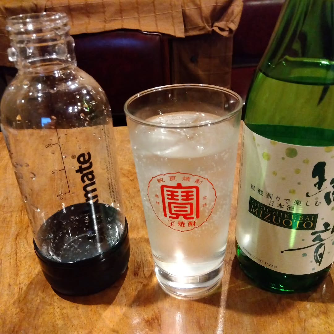 千葉市のダイニングバーNOTEです